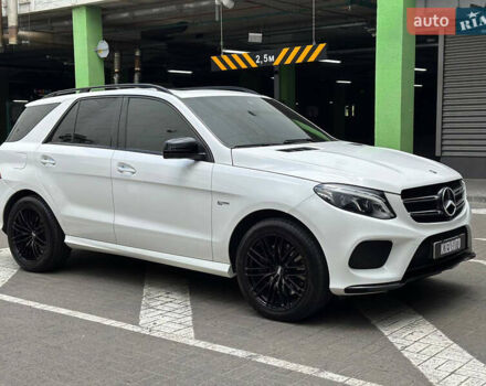 Белый Мерседес ГЛЕ-Класс, объемом двигателя 3 л и пробегом 81 тыс. км за 33000 $, фото 11 на Automoto.ua