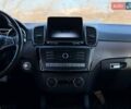 Білий Мерседес ГЛЕ-Клас, об'ємом двигуна 3 л та пробігом 153 тис. км за 39500 $, фото 49 на Automoto.ua