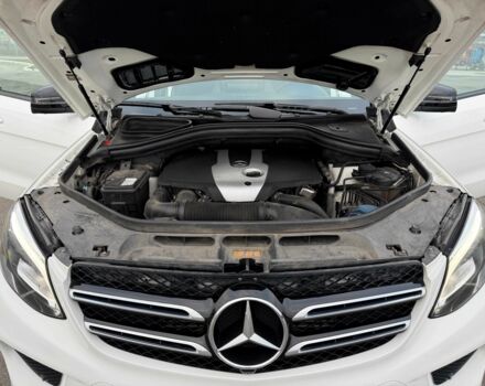 Білий Мерседес ГЛЕ-Клас, об'ємом двигуна 2.1 л та пробігом 142 тис. км за 37700 $, фото 22 на Automoto.ua
