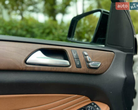 Белый Мерседес ГЛЕ-Класс, объемом двигателя 3 л и пробегом 127 тыс. км за 40999 $, фото 17 на Automoto.ua