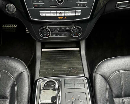 Белый Мерседес ГЛЕ-Класс, объемом двигателя 3 л и пробегом 81 тыс. км за 33000 $, фото 21 на Automoto.ua