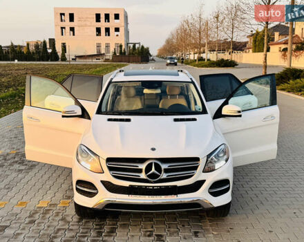 Белый Мерседес ГЛЕ-Класс, объемом двигателя 3 л и пробегом 76 тыс. км за 33300 $, фото 72 на Automoto.ua