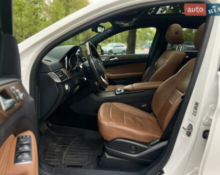 Белый Мерседес ГЛЕ-Класс, объемом двигателя 3 л и пробегом 127 тыс. км за 40999 $, фото 19 на Automoto.ua