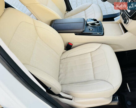 Белый Мерседес ГЛЕ-Класс, объемом двигателя 3 л и пробегом 76 тыс. км за 33300 $, фото 68 на Automoto.ua