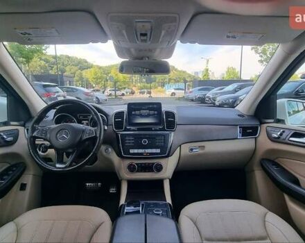 Белый Мерседес ГЛЕ-Класс, объемом двигателя 3 л и пробегом 61 тыс. км за 32900 $, фото 2 на Automoto.ua