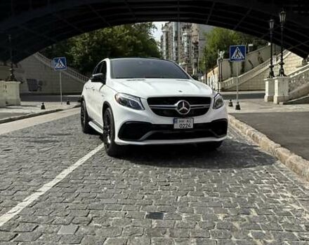Мерседес ГЛЕ-Класс 2018 в Одессе на Automoto.ua Белый Мерседес ГЛЕ-Класс, объемом двигателя 5.46 л и пробегом 98 тыс. км за 81500 $, фото 2 на Automoto.ua