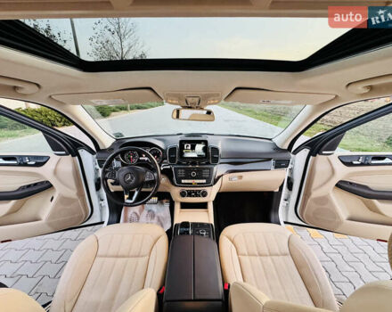 Белый Мерседес ГЛЕ-Класс, объемом двигателя 3 л и пробегом 76 тыс. км за 33300 $, фото 19 на Automoto.ua