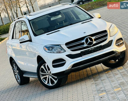 Белый Мерседес ГЛЕ-Класс, объемом двигателя 3 л и пробегом 76 тыс. км за 33300 $, фото 86 на Automoto.ua