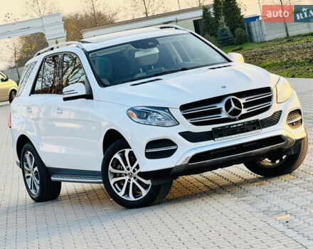 Белый Мерседес ГЛЕ-Класс, объемом двигателя 3 л и пробегом 76 тыс. км за 33300 $, фото 2 на Automoto.ua