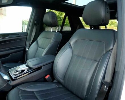 Білий Мерседес ГЛЕ-Клас, об'ємом двигуна 3.5 л та пробігом 36 тис. км за 31000 $, фото 8 на Automoto.ua