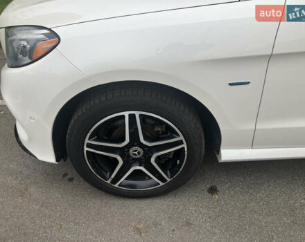 Белый Мерседес ГЛЕ-Класс, объемом двигателя 3 л и пробегом 160 тыс. км за 38000 $, фото 5 на Automoto.ua