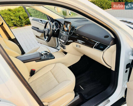 Белый Мерседес ГЛЕ-Класс, объемом двигателя 3 л и пробегом 76 тыс. км за 33300 $, фото 45 на Automoto.ua