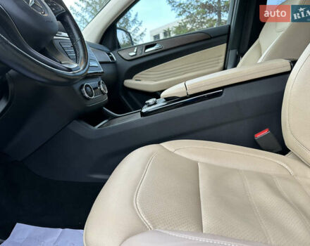 Белый Мерседес ГЛЕ-Класс, объемом двигателя 2.99 л и пробегом 65 тыс. км за 55000 $, фото 10 на Automoto.ua