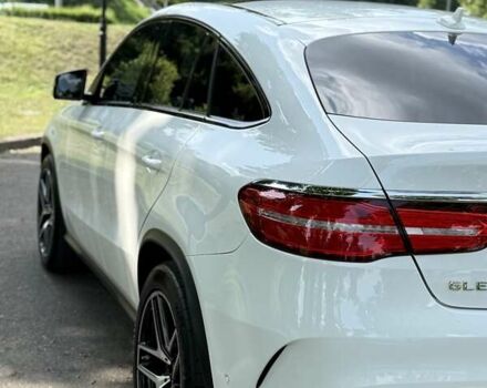 Белый Мерседес ГЛЕ-Класс, объемом двигателя 3 л и пробегом 69 тыс. км за 54900 $, фото 6 на Automoto.ua