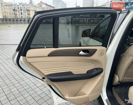 Білий Мерседес ГЛЕ-Клас, об'ємом двигуна 3 л та пробігом 166 тис. км за 41900 $, фото 24 на Automoto.ua