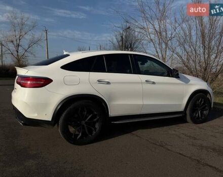 Білий Мерседес ГЛЕ-Клас, об'ємом двигуна 3 л та пробігом 153 тис. км за 39500 $, фото 26 на Automoto.ua