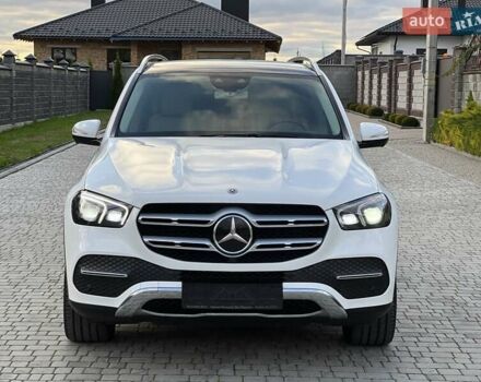 Мерседес ГЛЕ-Класс 2019 в Ровно на Automoto.ua Белый Мерседес ГЛЕ-Класс, объемом двигателя 1.95 л и пробегом 50 тыс. км за 65000 $, фото 131 на Automoto.ua