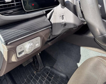 Белый Мерседес ГЛЕ-Класс, объемом двигателя 3 л и пробегом 119 тыс. км за 56000 $, фото 12 на Automoto.ua