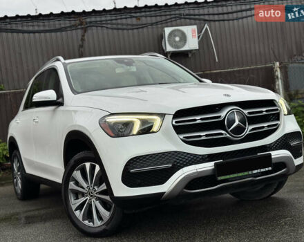 Мерседес ГЛЕ-Класс 2019 в Киеве на Automoto.ua Белый Мерседес ГЛЕ-Класс, объемом двигателя 1.99 л и пробегом 81 тыс. км за 45700 $, фото 15 на Automoto.ua