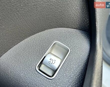 Мерседес ГЛЕ-Класс 2019 в Ровно на Automoto.ua Белый Мерседес ГЛЕ-Класс, объемом двигателя 1.95 л и пробегом 50 тыс. км за 65000 $, фото 43 на Automoto.ua