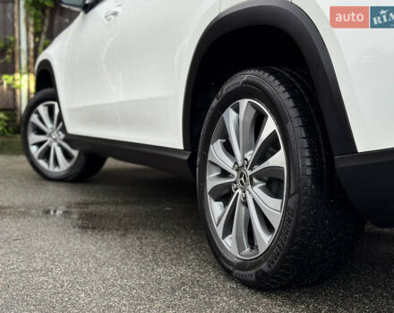 Мерседес ГЛЕ-Класс 2019 в Киеве на Automoto.ua Белый Мерседес ГЛЕ-Класс, объемом двигателя 1.99 л и пробегом 81 тыс. км за 45700 $, фото 31 на Automoto.ua