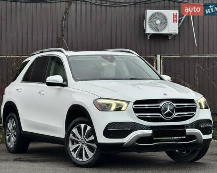 Мерседес ГЛЕ-Класс 2019 в Киеве на Automoto.ua Белый Мерседес ГЛЕ-Класс, объемом двигателя 1.99 л и пробегом 81 тыс. км за 45700 $, фото 12 на Automoto.ua