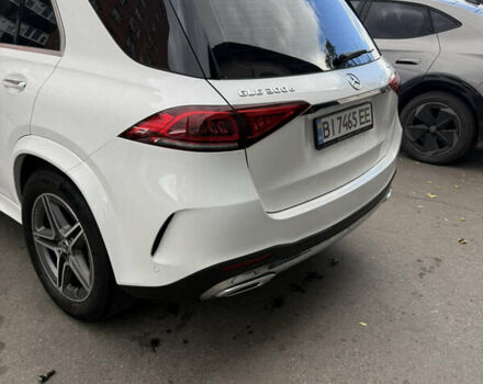 Мерседес ГЛЕ-Класс 2019 в Полтаве на Automoto.ua Белый Мерседес ГЛЕ-Класс, объемом двигателя 1.95 л и пробегом 82 тыс. км за 53000 $, фото 6 на Automoto.ua