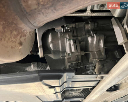 Мерседес ГЛЕ-Класс 2019 в Одессе на Automoto.ua Белый Мерседес ГЛЕ-Класс, объемом двигателя 1.95 л и пробегом 160 тыс. км за 50500 $, фото 6 на Automoto.ua