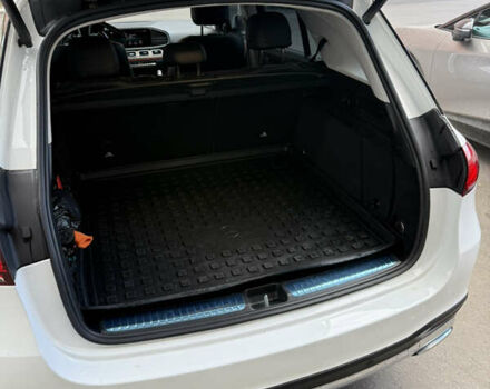 Мерседес ГЛЕ-Класс 2019 в Полтаве на Automoto.ua Белый Мерседес ГЛЕ-Класс, объемом двигателя 1.95 л и пробегом 82 тыс. км за 53000 $, фото 8 на Automoto.ua