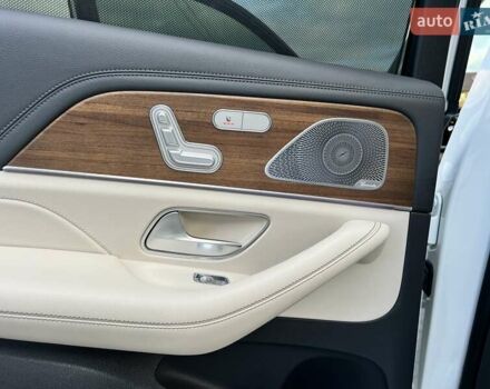 Мерседес ГЛЕ-Класс 2019 в Ровно на Automoto.ua Белый Мерседес ГЛЕ-Класс, объемом двигателя 1.95 л и пробегом 50 тыс. км за 65000 $, фото 77 на Automoto.ua