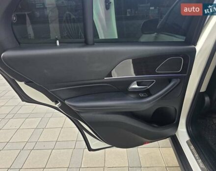 Белый Мерседес ГЛЕ-Класс, объемом двигателя 2 л и пробегом 120 тыс. км за 51800 $, фото 13 на Automoto.ua