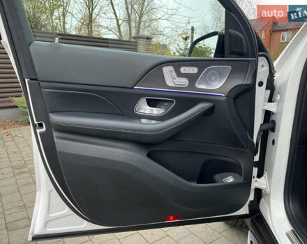 Белый Мерседес ГЛЕ-Класс, объемом двигателя 1.99 л и пробегом 111 тыс. км за 48880 $, фото 27 на Automoto.ua