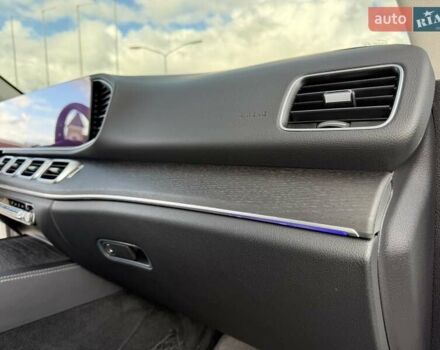 Белый Мерседес ГЛЕ-Класс, объемом двигателя 1.95 л и пробегом 75 тыс. км за 58900 $, фото 78 на Automoto.ua