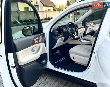 Мерседес ГЛЕ-Класс 2019 в Ровно на Automoto.ua Белый Мерседес ГЛЕ-Класс, объемом двигателя 1.95 л и пробегом 50 тыс. км за 65000 $, фото 37 на Automoto.ua