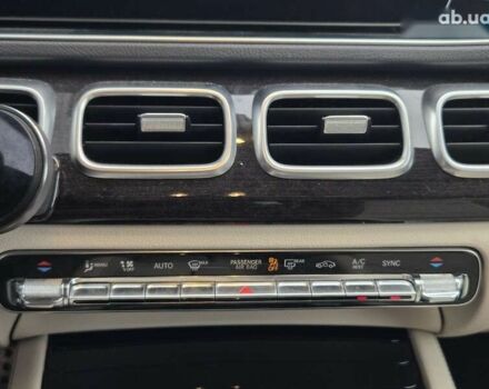 Белый Мерседес ГЛЕ-Класс, объемом двигателя 2 л и пробегом 133 тыс. км за 58900 $, фото 27 на Automoto.ua