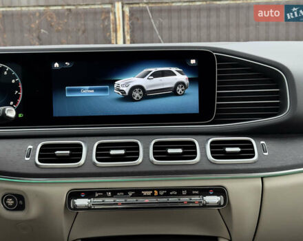 Мерседес ГЛЕ-Класс 2019 в Киеве на Automoto.ua Белый Мерседес ГЛЕ-Класс, объемом двигателя 1.99 л и пробегом 81 тыс. км за 45700 $, фото 79 на Automoto.ua