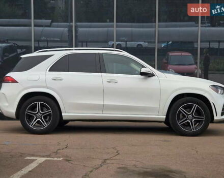 Мерседес ГЛЕ-Клас 2019 у Києві на Automoto.ua Білий Мерседес ГЛЕ-Клас, об'ємом двигуна 2 л та пробігом 133 тис. км за 49900 $, фото 5 на Automoto.ua