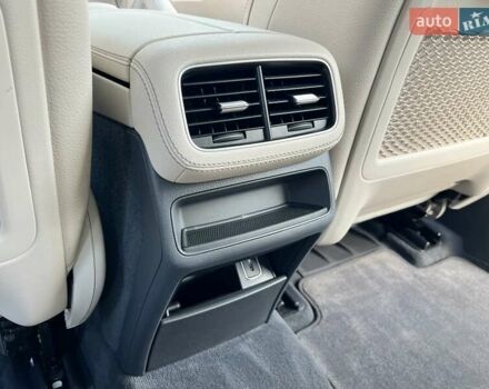 Мерседес ГЛЕ-Класс 2019 в Ровно на Automoto.ua Белый Мерседес ГЛЕ-Класс, объемом двигателя 1.95 л и пробегом 50 тыс. км за 65000 $, фото 82 на Automoto.ua