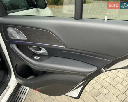 Белый Мерседес ГЛЕ-Класс, объемом двигателя 1.99 л и пробегом 111 тыс. км за 48880 $, фото 24 на Automoto.ua