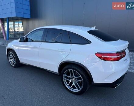 Белый Мерседес ГЛЕ-Класс, объемом двигателя 3 л и пробегом 119 тыс. км за 49000 $, фото 4 на Automoto.ua