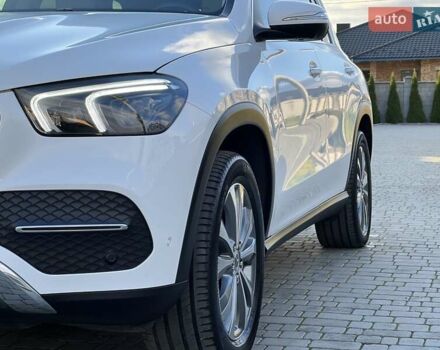 Мерседес ГЛЕ-Класс 2019 в Ровно на Automoto.ua Белый Мерседес ГЛЕ-Класс, объемом двигателя 1.95 л и пробегом 50 тыс. км за 65000 $, фото 32 на Automoto.ua