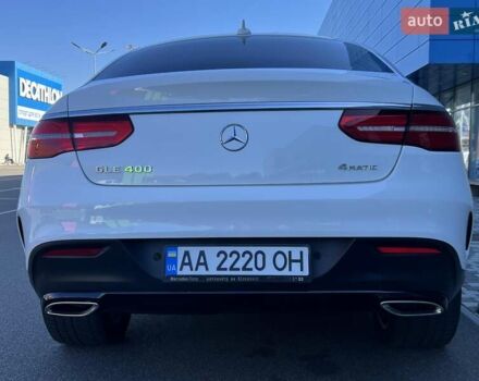 Белый Мерседес ГЛЕ-Класс, объемом двигателя 3 л и пробегом 119 тыс. км за 49000 $, фото 3 на Automoto.ua