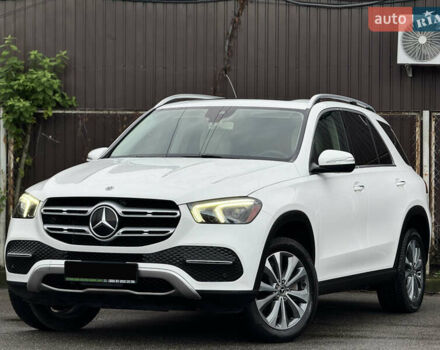 Мерседес ГЛЕ-Класс 2019 в Киеве на Automoto.ua Белый Мерседес ГЛЕ-Класс, объемом двигателя 1.99 л и пробегом 81 тыс. км за 45700 $, фото 1 на Automoto.ua
