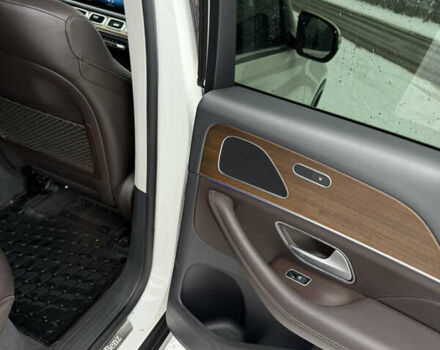 Белый Мерседес ГЛЕ-Класс, объемом двигателя 1.95 л и пробегом 191 тыс. км за 48000 $, фото 9 на Automoto.ua