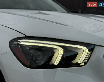 Мерседес ГЛЕ-Класс 2019 в Киеве на Automoto.ua Белый Мерседес ГЛЕ-Класс, объемом двигателя 1.99 л и пробегом 81 тыс. км за 45700 $, фото 18 на Automoto.ua