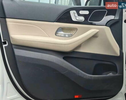 Белый Мерседес ГЛЕ-Класс, объемом двигателя 2 л и пробегом 133 тыс. км за 44900 $, фото 11 на Automoto.ua