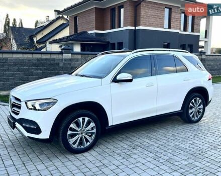 Мерседес ГЛЕ-Класс 2019 в Ровно на Automoto.ua Белый Мерседес ГЛЕ-Класс, объемом двигателя 1.95 л и пробегом 50 тыс. км за 65000 $, фото 18 на Automoto.ua