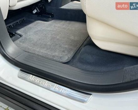 Мерседес ГЛЕ-Класс 2019 в Ровно на Automoto.ua Белый Мерседес ГЛЕ-Класс, объемом двигателя 1.95 л и пробегом 50 тыс. км за 65000 $, фото 81 на Automoto.ua