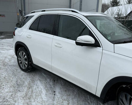 Белый Мерседес ГЛЕ-Класс, объемом двигателя 1.95 л и пробегом 191 тыс. км за 48000 $, фото 3 на Automoto.ua