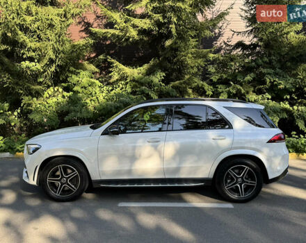 Белый Мерседес ГЛЕ-Класс, объемом двигателя 1.95 л и пробегом 103 тыс. км за 75500 $, фото 2 на Automoto.ua